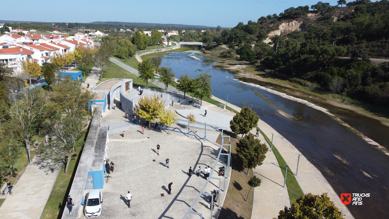 Ribeirinha de Ponte de Sor plaza